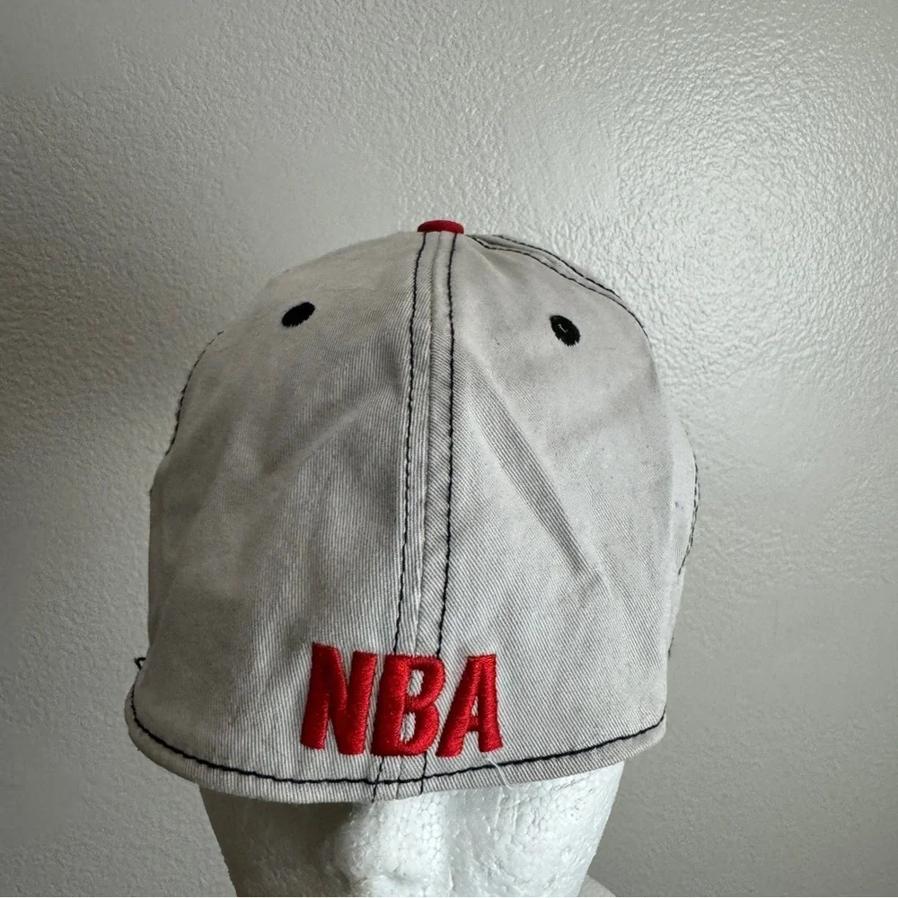 Chicago Bulls NBA Hat L/XL